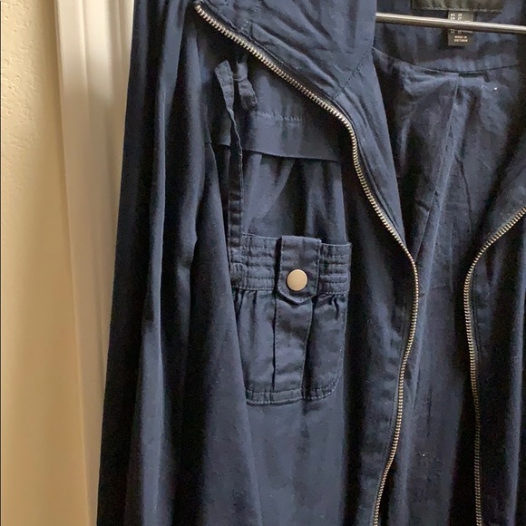 Jacket - Picture 2 of 3